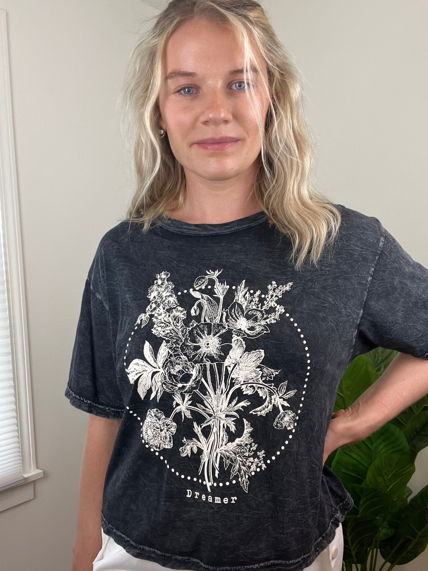 Dreamer Flower Tee